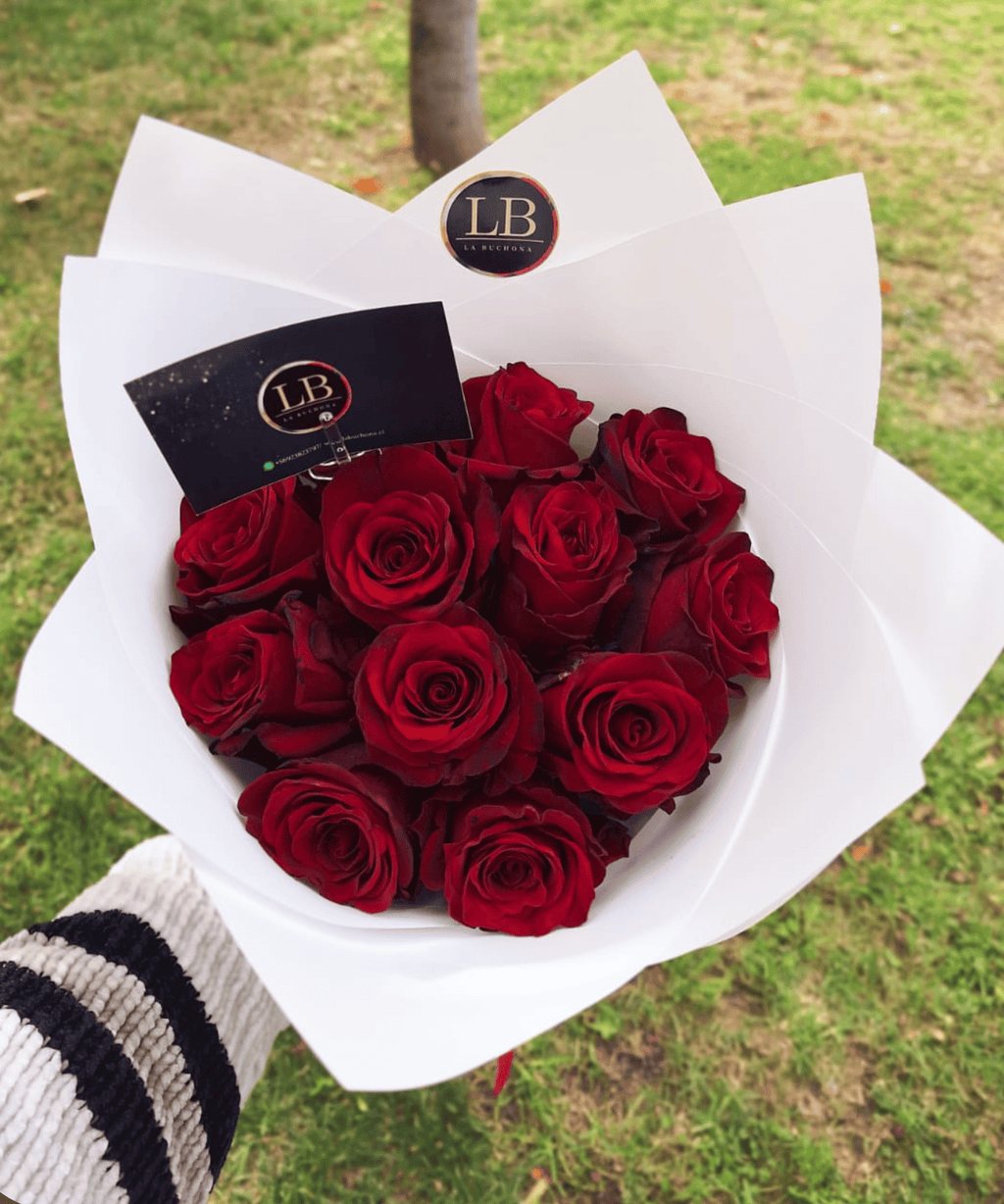 Ramo de 12 Rosas Naturales
