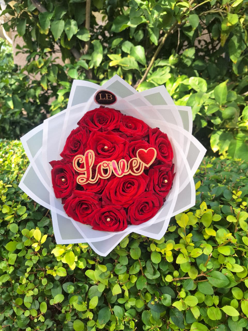 LOVE – 12 Rosas que lo Dicen Todo